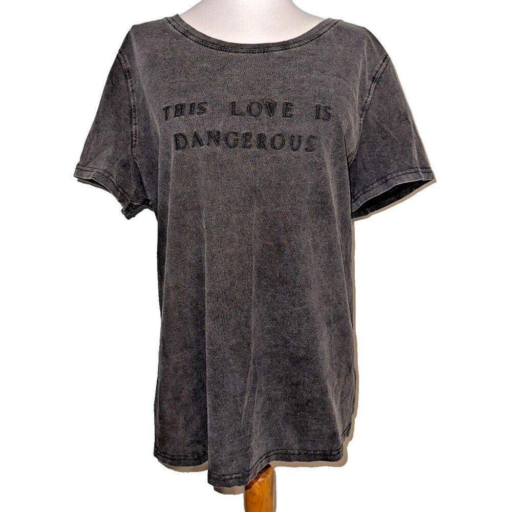 CCX by City Chic Gray "This Love Is Dangerous" Embroidered T-Shirt XXS/12 *NWT